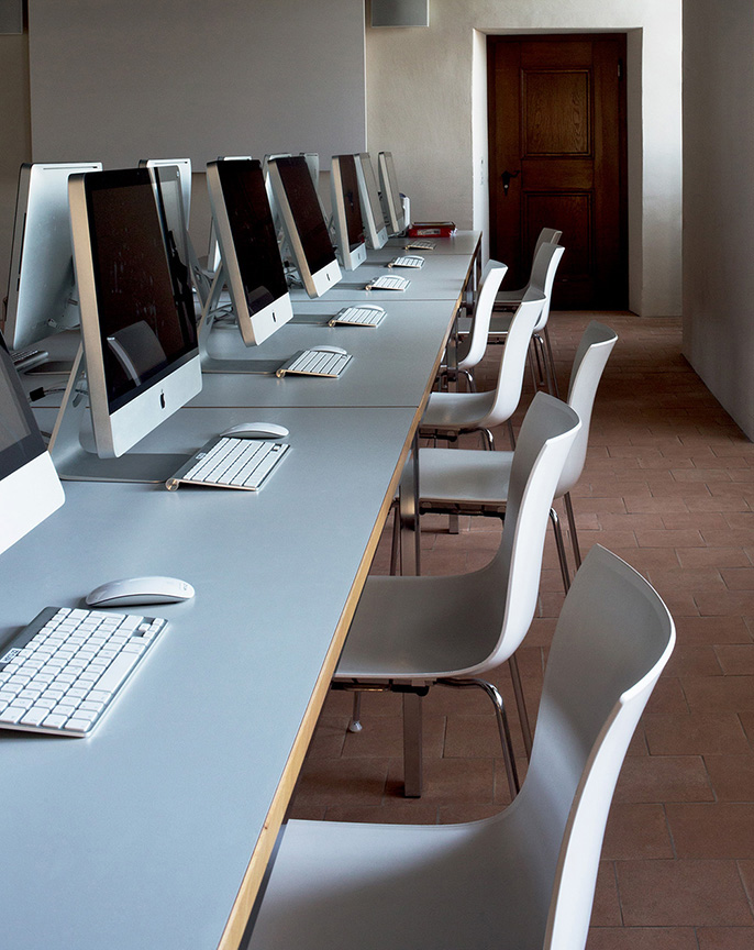 Sioen Furniture logo ergonomische bureaustoelen