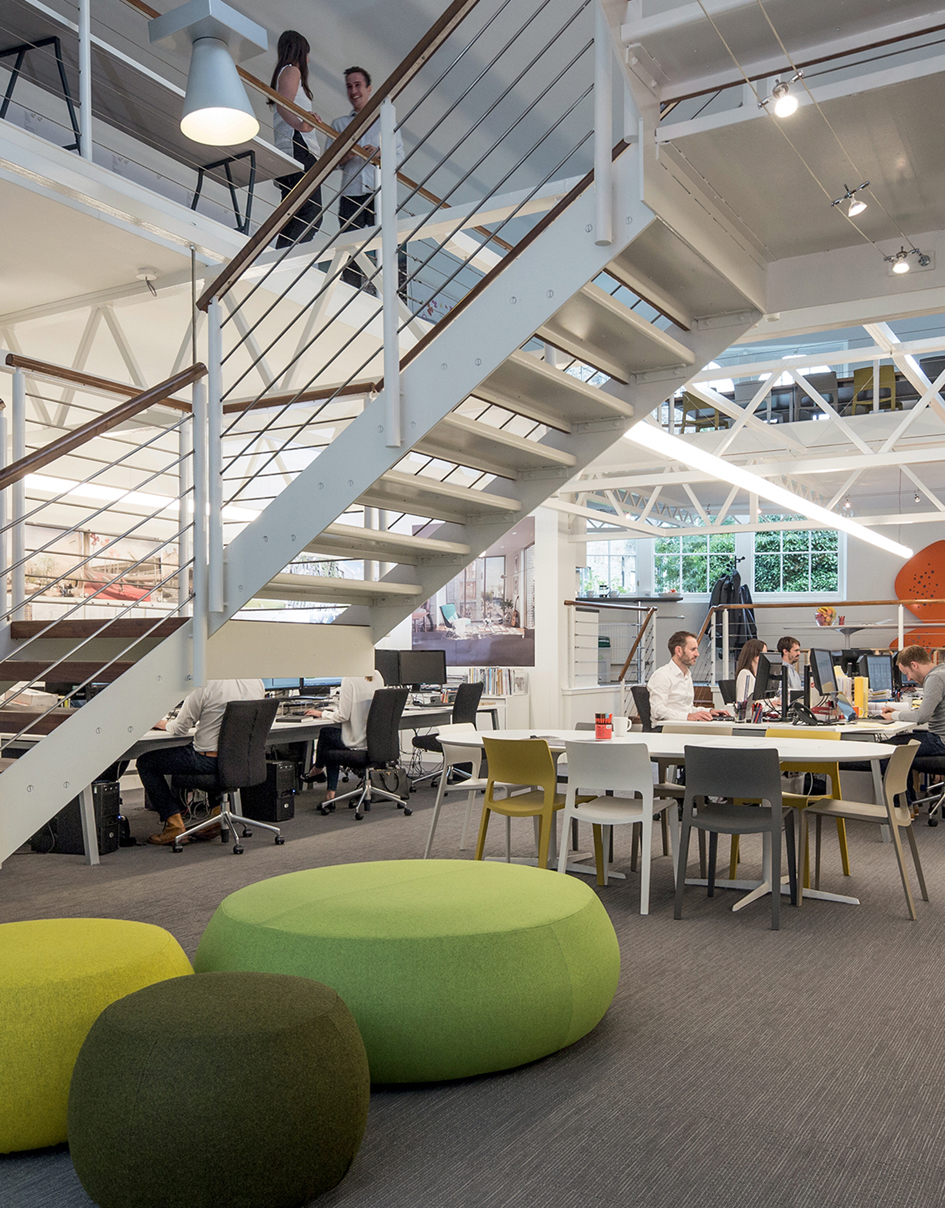 Sioen Furniture logo ergonomische bureaustoelen